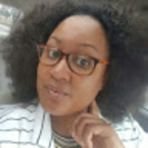 Meet your Posher, Carlitha - Picture 1 of 1